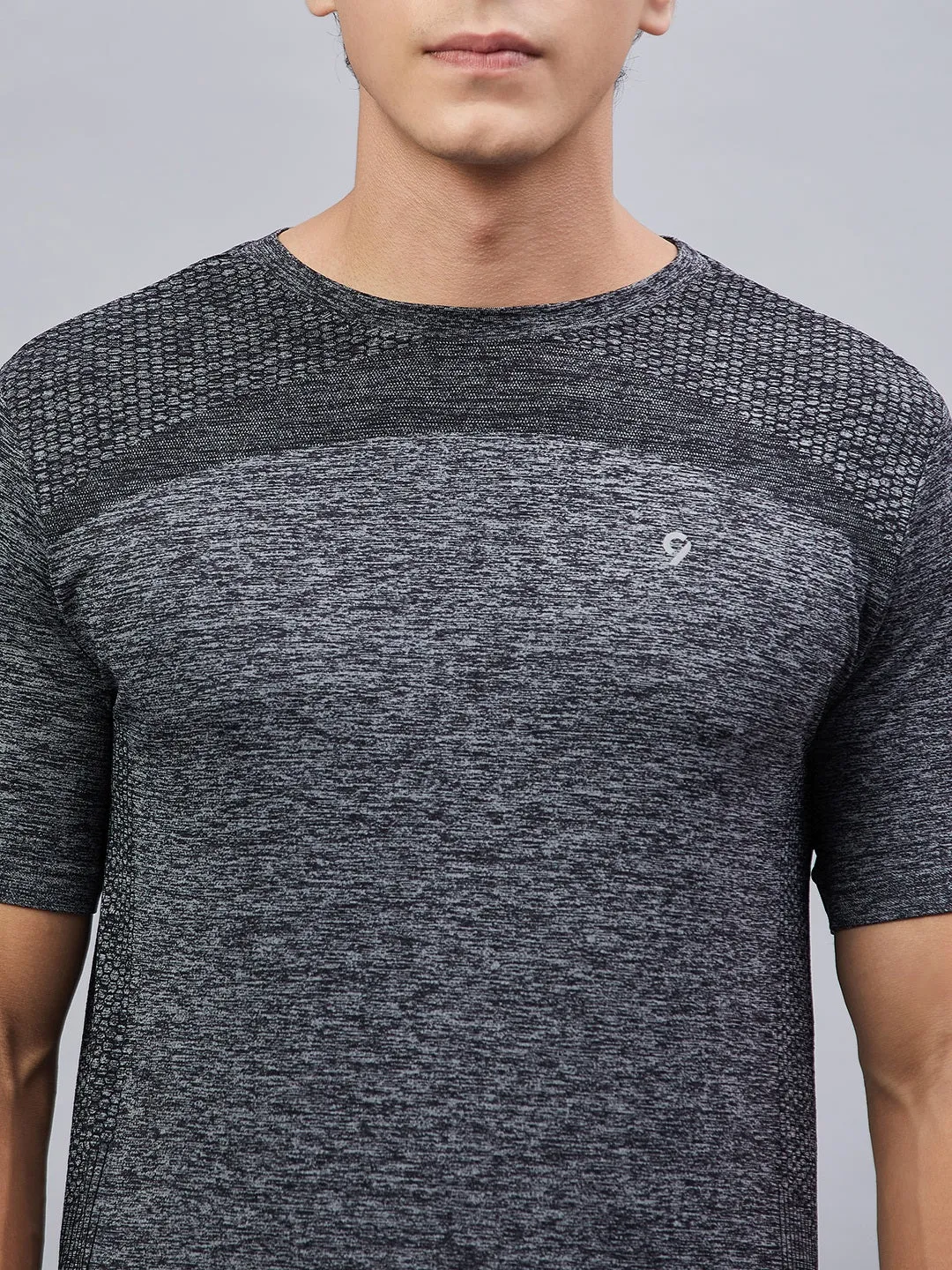 C9 Airwear Men's Seamless Moisture-Wicking Sports T-Shirt - Grey