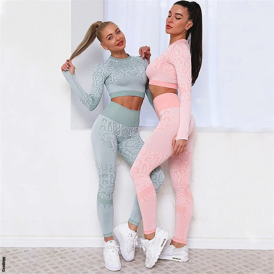 SNAKE Two Piece Yoga Set