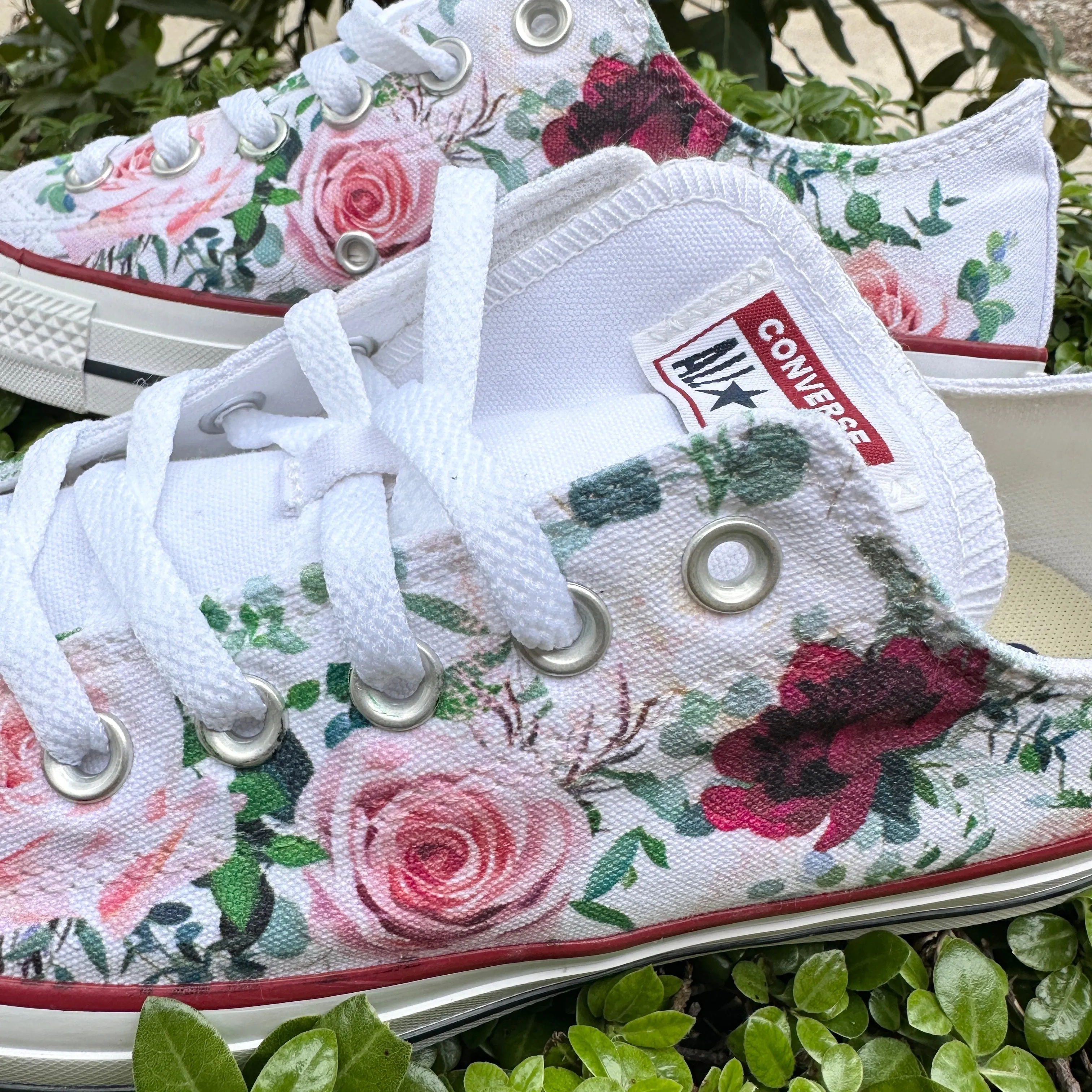 Whimsical Roses White Converse Low Top Chuck Taylor Shoes