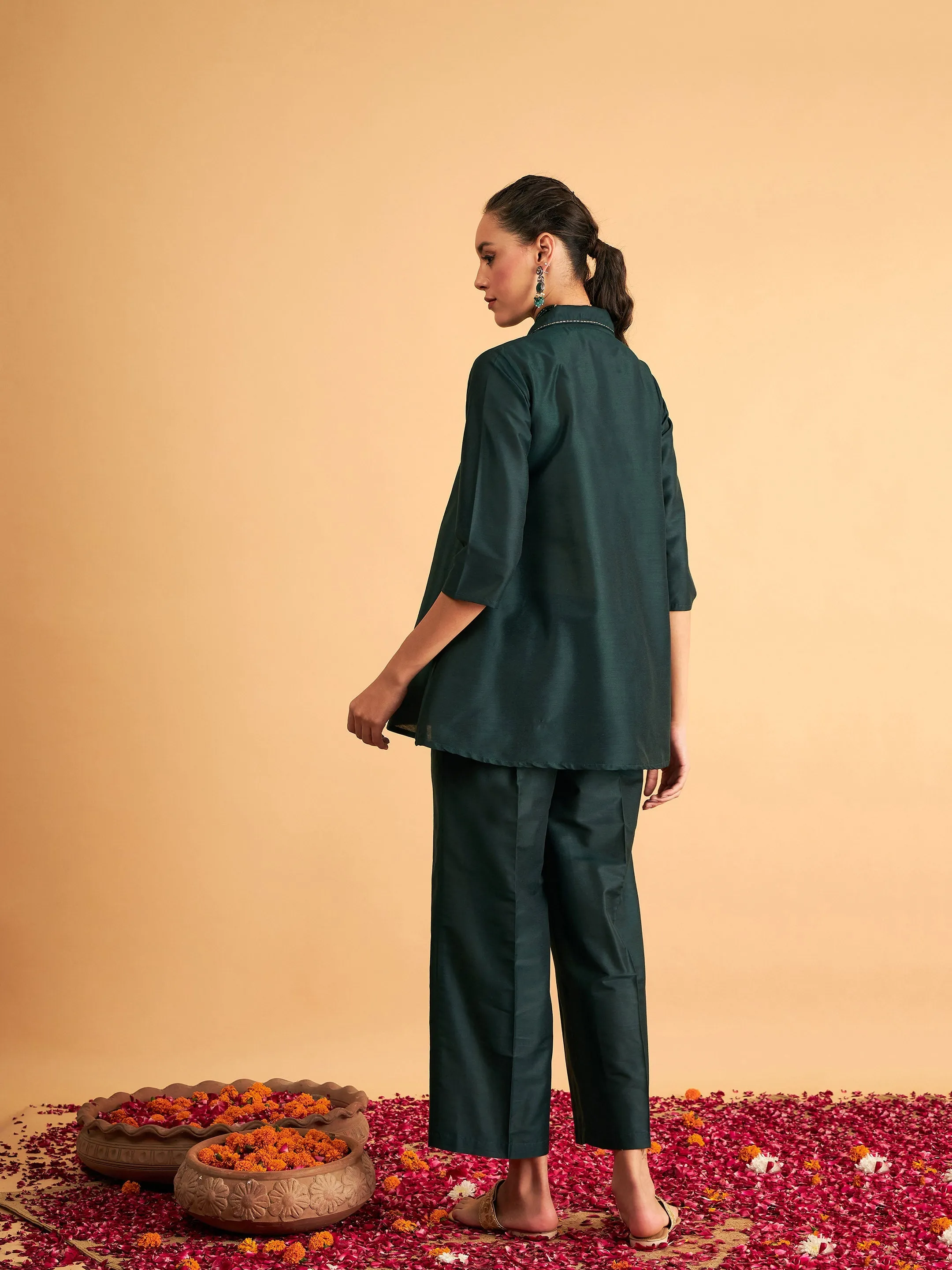 Women Emerald Zari Embroidered Collar Shirt With Pants