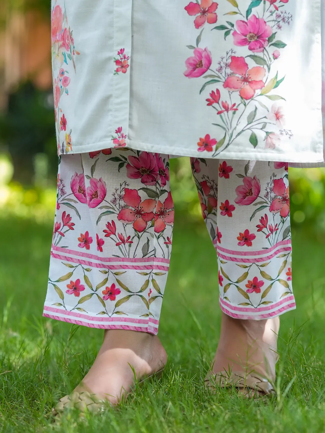 Women Pink And White Pure Cotton Co-Ord Set